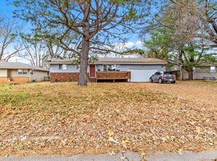 3043 S Dayton Ave, Springfield, MO 65807