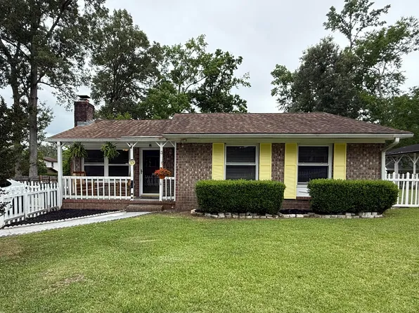3 Teaneck Rd, Goose Creek, SC 29445