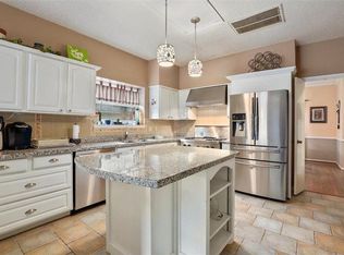 2815 Grants Lake Blvd, Sugar Land, TX 77479