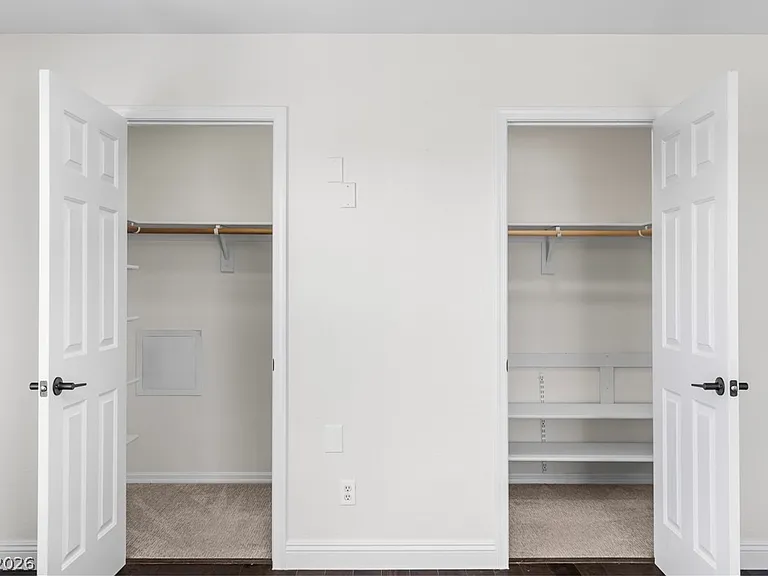 11223 Tribiani Ave — Photo 35