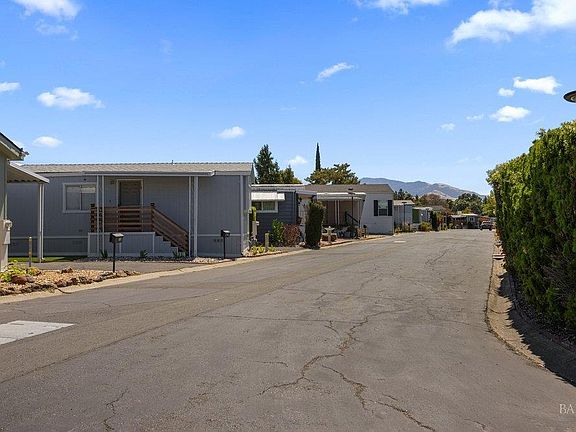 4th image of 77 Donald Lane