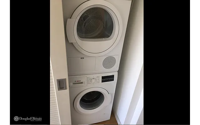 Rented by Douglas Elliman | media 14