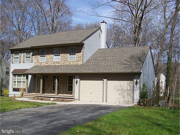 2nd image of 116 Grove Mansion Way
