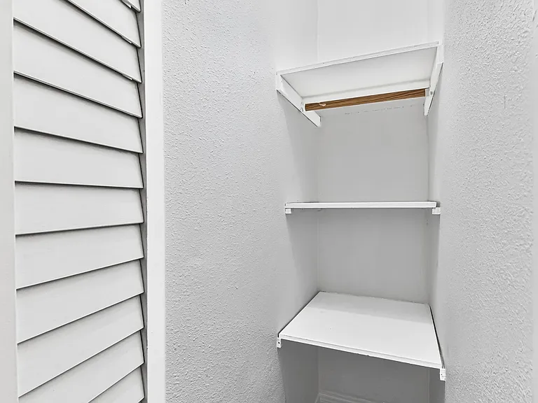 1503 S. Shenandoah St. — Photo 20