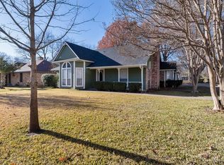 733 Reeves Ln, Seagoville, TX 75159