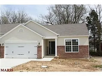 4082 Dombard Ln photo 1