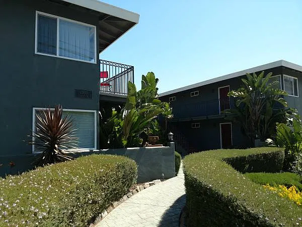 1 bed, 620 sqft, $2,395 — Photo 2