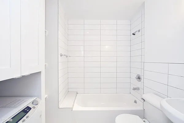 Rented by Citi Habitats | media 50