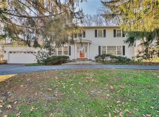 2 Well St, Nanuet, NY 10954