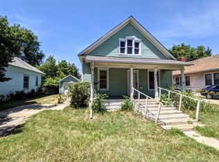 711 S Laura Ave, Wichita, KS 67211