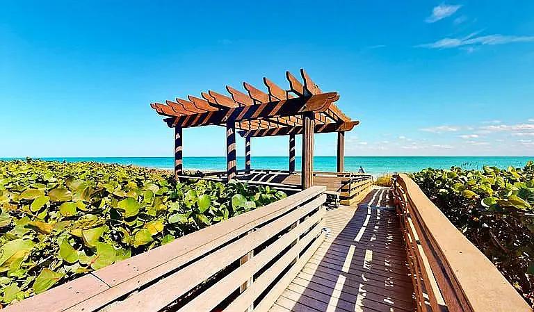 Pathway to beach from back door