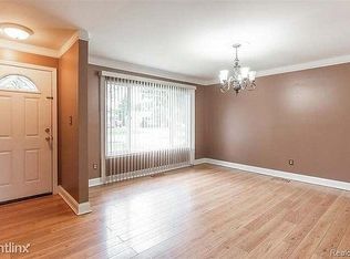 8880 Ardel Dr, Sterling Heights, MI 48314