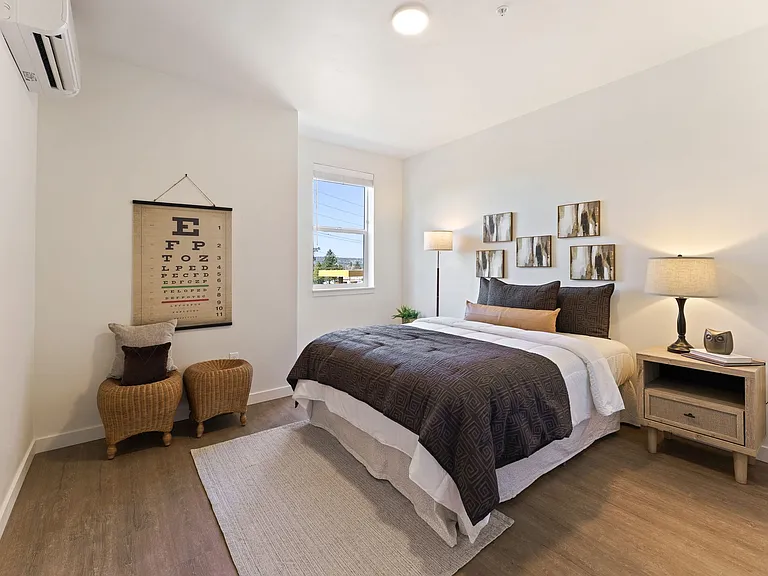 Bridgewater Apartments — Photo 12