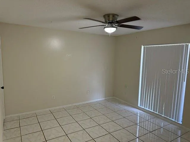 263 La Paz Dr — Photo 7