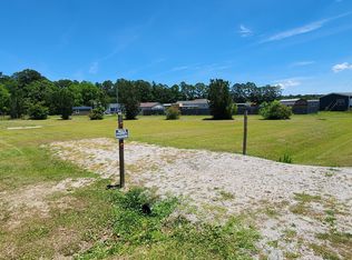 240 Taylor Rd, Havelock, NC 28532