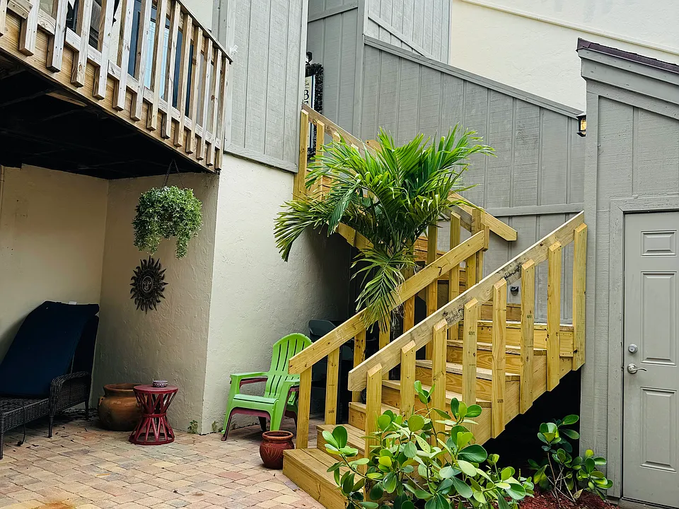 1605 S US Highway 1 #1H
