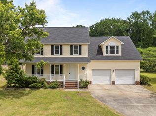 114 Lynnville Ct, Lillington, NC 27546