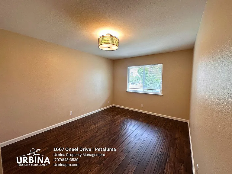 1667 Oneel Dr — Photo 19