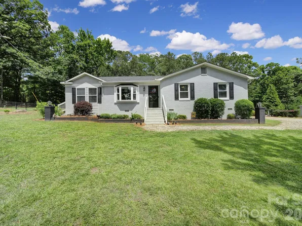 1516 Lowrys Hwy, Chester, SC 29706