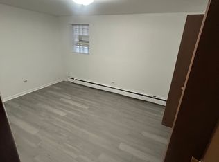1932 Clarence Ave #1, Berwyn, IL 60402