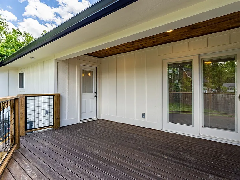 910 Windlau Ct — Photo 30