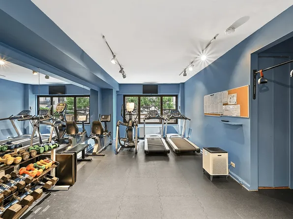 35 East 38th Street image 7 of 9