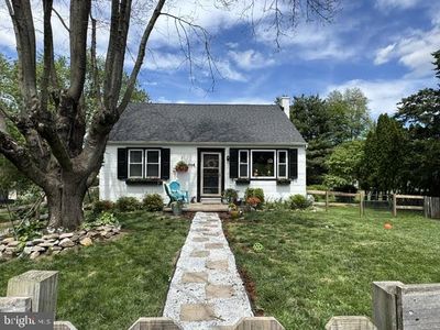 105 Green St, Green Lane, PA, 18054