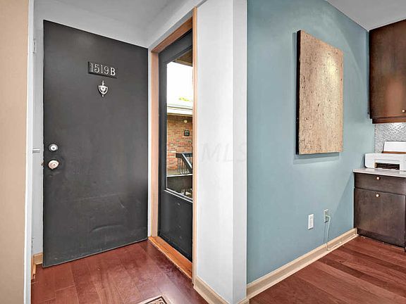 4th image of 1519 Lafayette Dr APT B