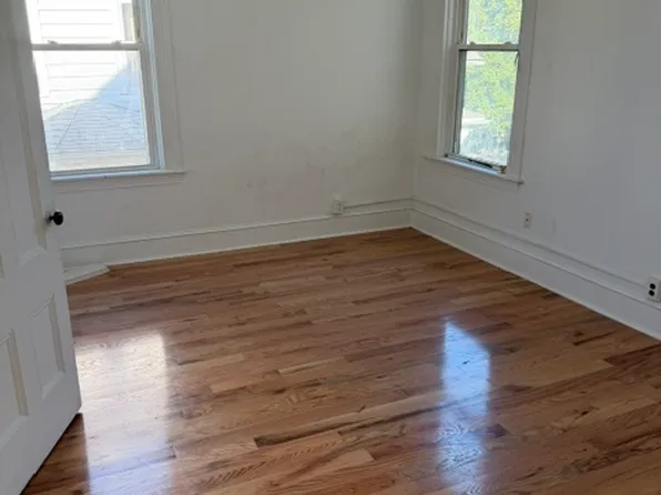 31 White St #2, Taunton, MA 02780