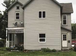 214 E 1st St, Rushville, IN 47240