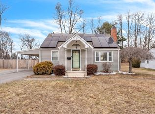 5 Charter Rd, Ellington, CT 06029