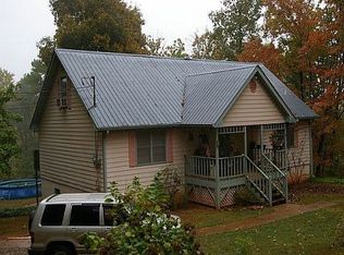 205 Irvin Dr, Dawsonville, GA