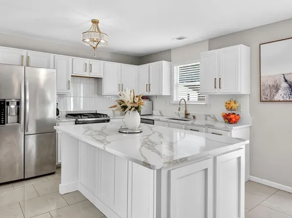 4455 Michael Jay St, Snellville, GA 30039