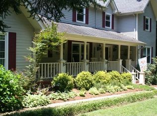 36 Hidden Brook Ln, Signal Mountain, TN 37377