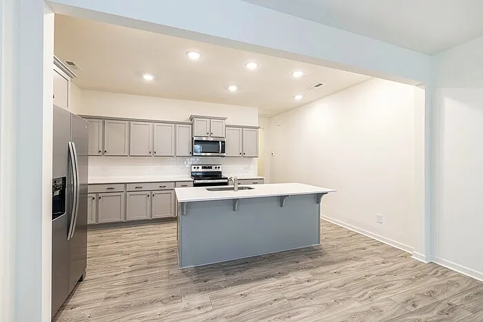 121 Gaelic Dr — Photo 4