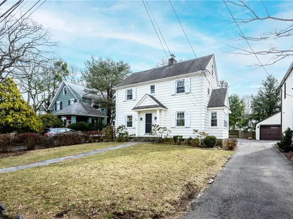 34 Maplewood Avenue, Dobbs Ferry, NY 10522