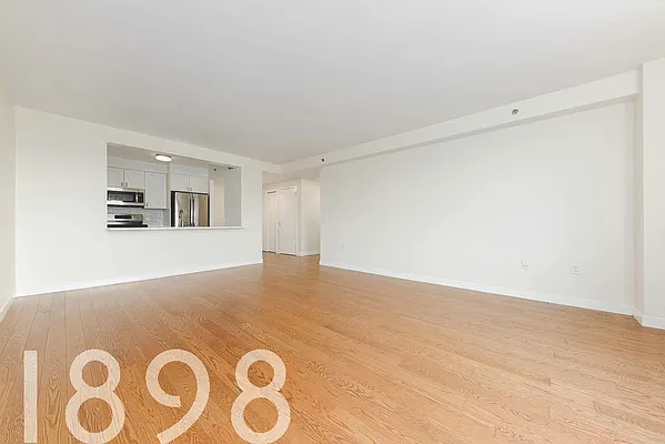 Rented by A&E Real Estate Management | media 15