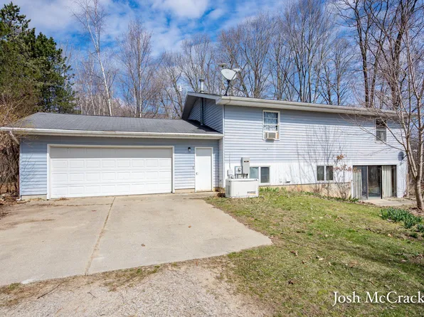 3900 W Stanton Rd, Stanton, MI 48888