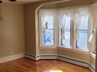 90 Farnham St #2, Lawrence, MA 01843