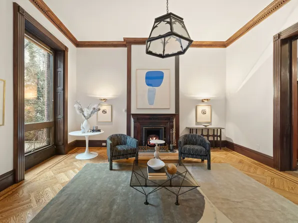 51 West 73rd Street image 2 of 16