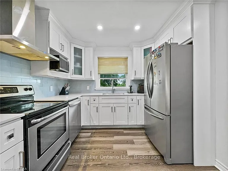 3 Westview Ave — Photo 9