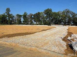 2886 Lake Dr, Newburgh, IN 47630