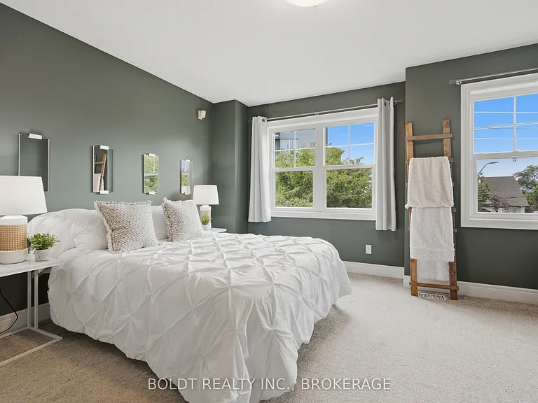 41 Durksen Dr — Photo 20