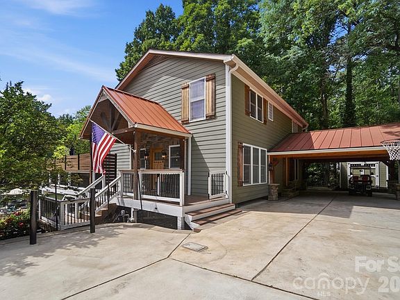 2nd image of 2113 Bon Villa Way
