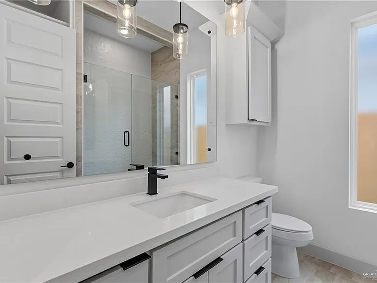 1201 Dolores St — Photo 10
