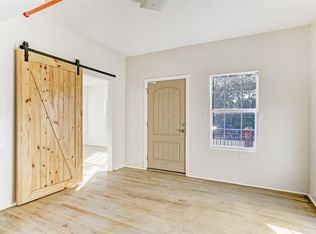 2602 Isabella St #B, Houston, TX 77004