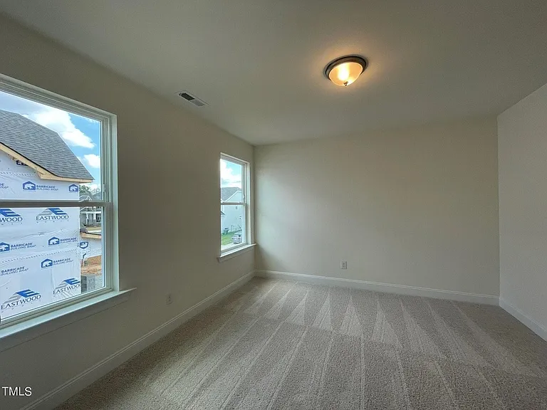 1608 Maelyn Way — Photo 18