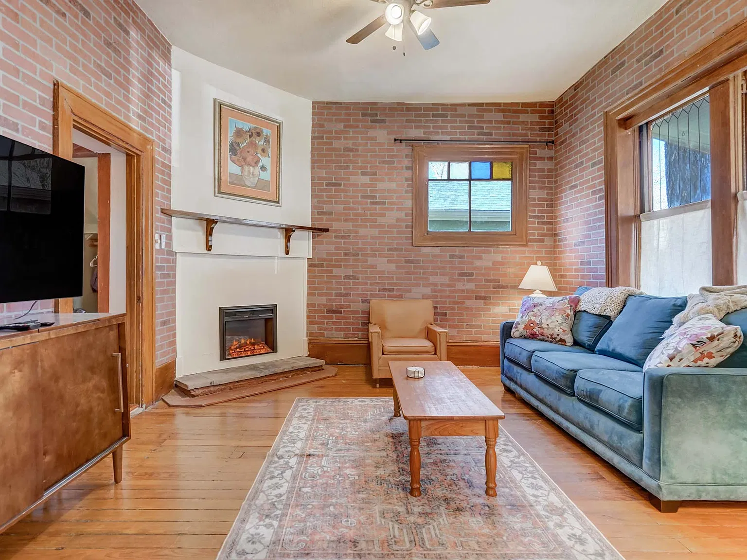 1711 W Colorado Ave — Photo 2
