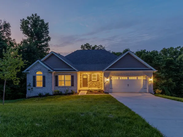 211 Westwoods Dr, Georgetown, KY 40324