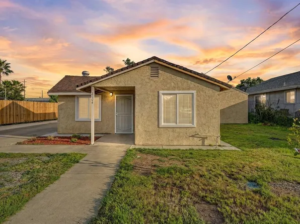 2664 Forrest St, Sacramento, CA 95815